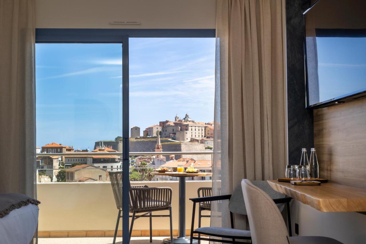 Hotel L'Acquale 칼비 외부 사진