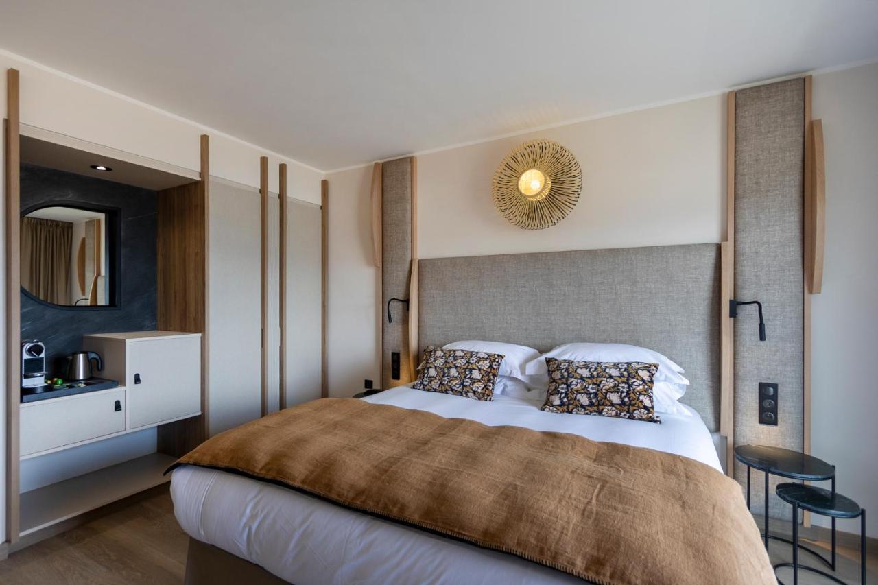 Hotel L'Acquale 칼비 외부 사진