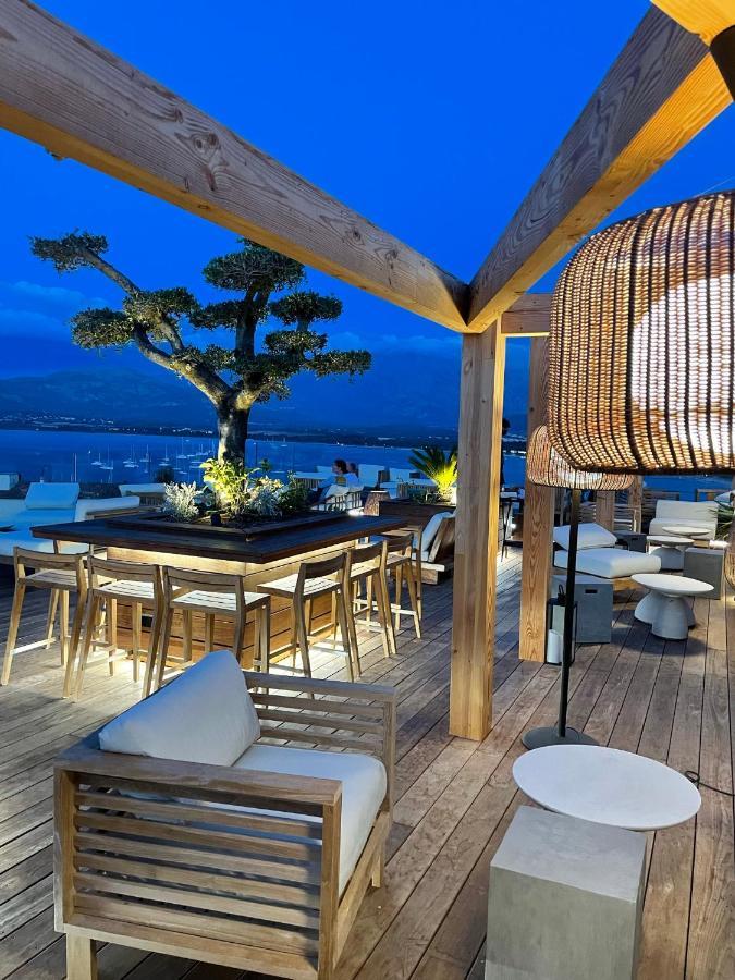 Hotel L'Acquale 칼비 외부 사진